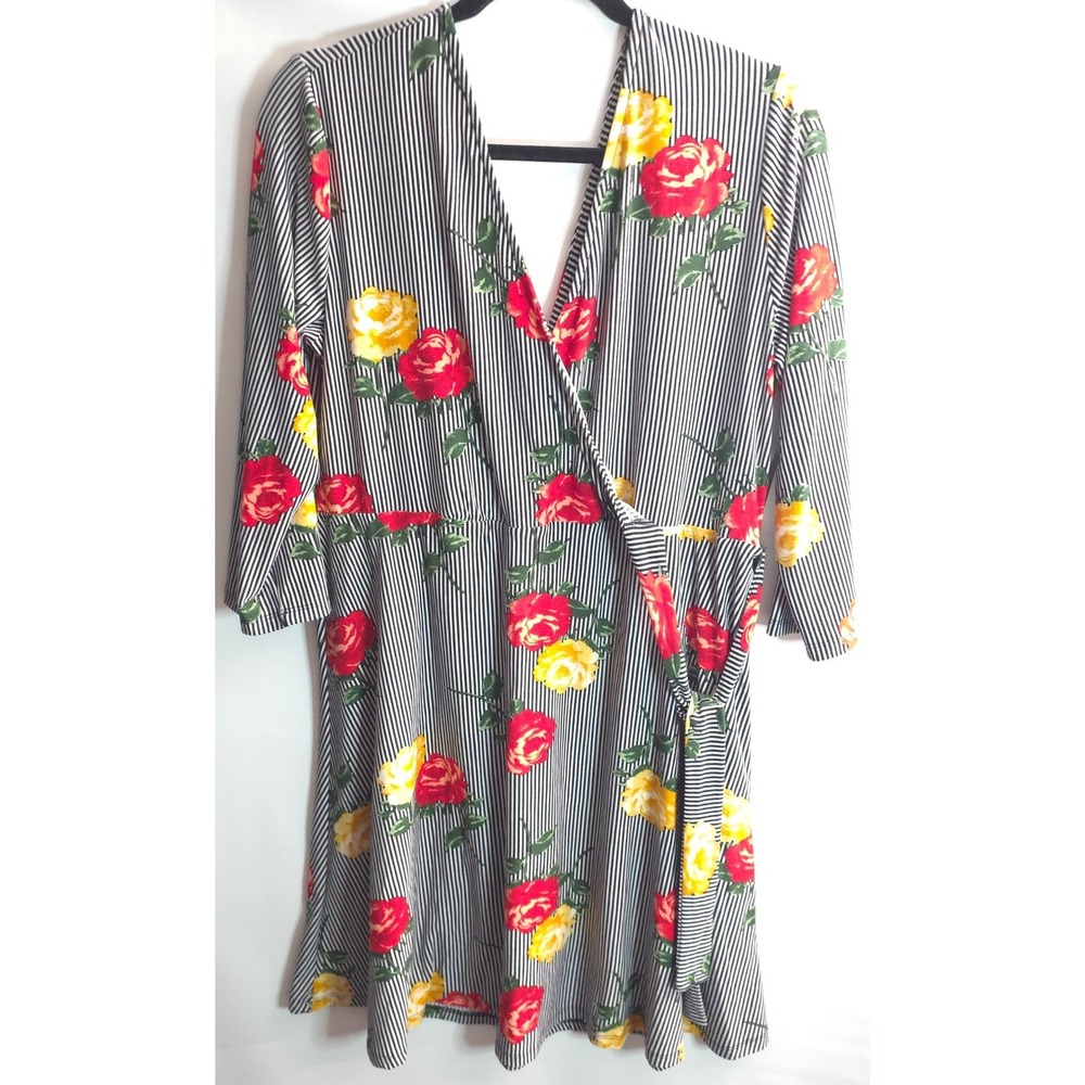 New No Boundaries Dress Plus Size XXL Black Stripe Rose Floral Wrap Midi W Tags